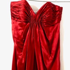 Laundry by Shelli Segal Red Strapless Prom Dress